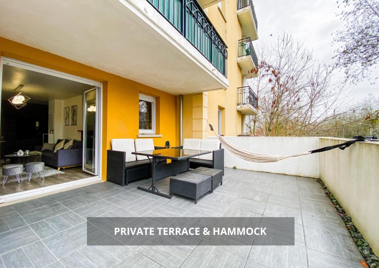 Апартаменты The Grey House - Parking - Piscine - Rer A 6 Min Бюсси-Сен-Жорж Экстерьер фото